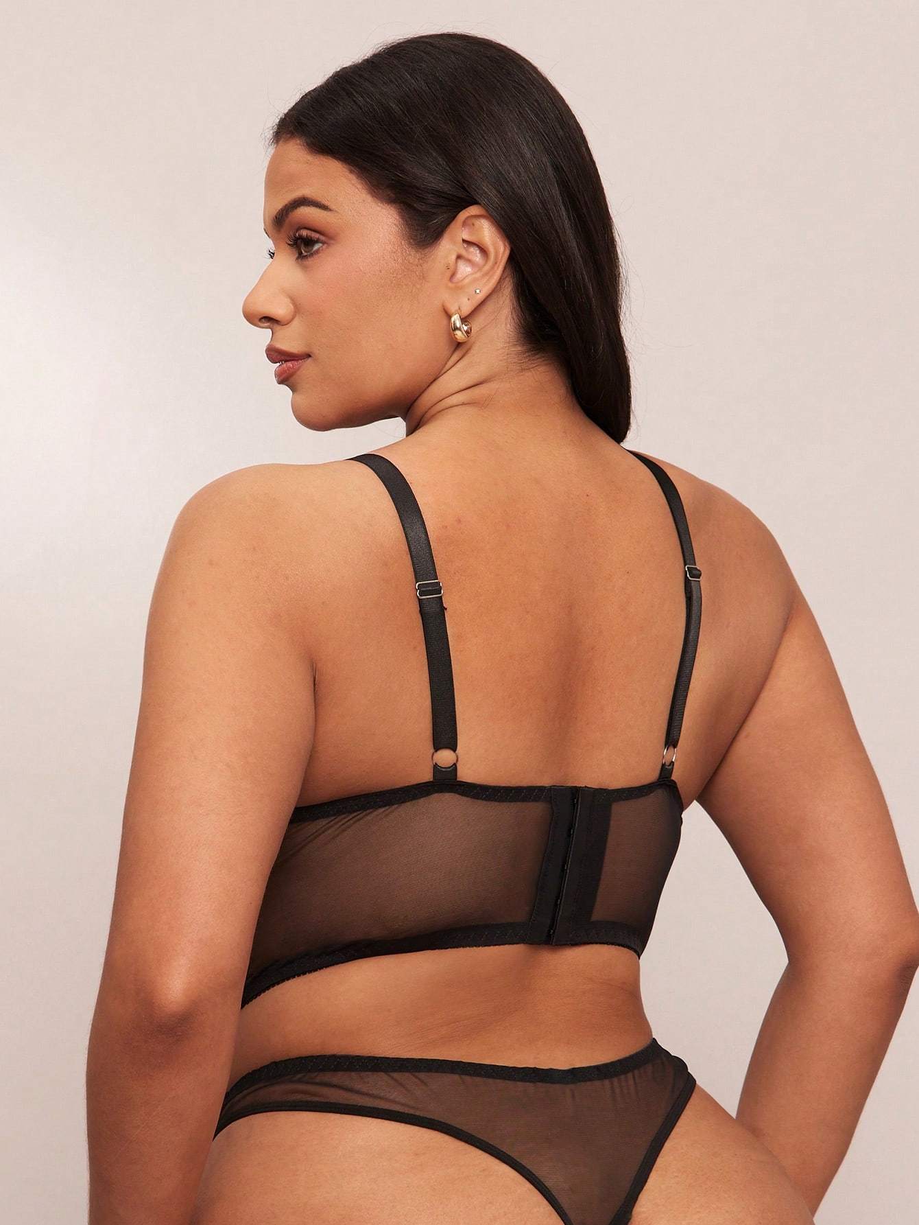 BAE Black Sheer Embroidered Pl - Sheer Bra Lace recensione e prezzo